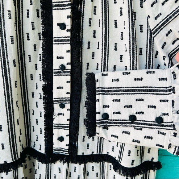 TUCKERNUCK HUNTER BELL BLACK WHITE TIERED MAXI DRESS SIZE LARGE - Picture 13 of 15